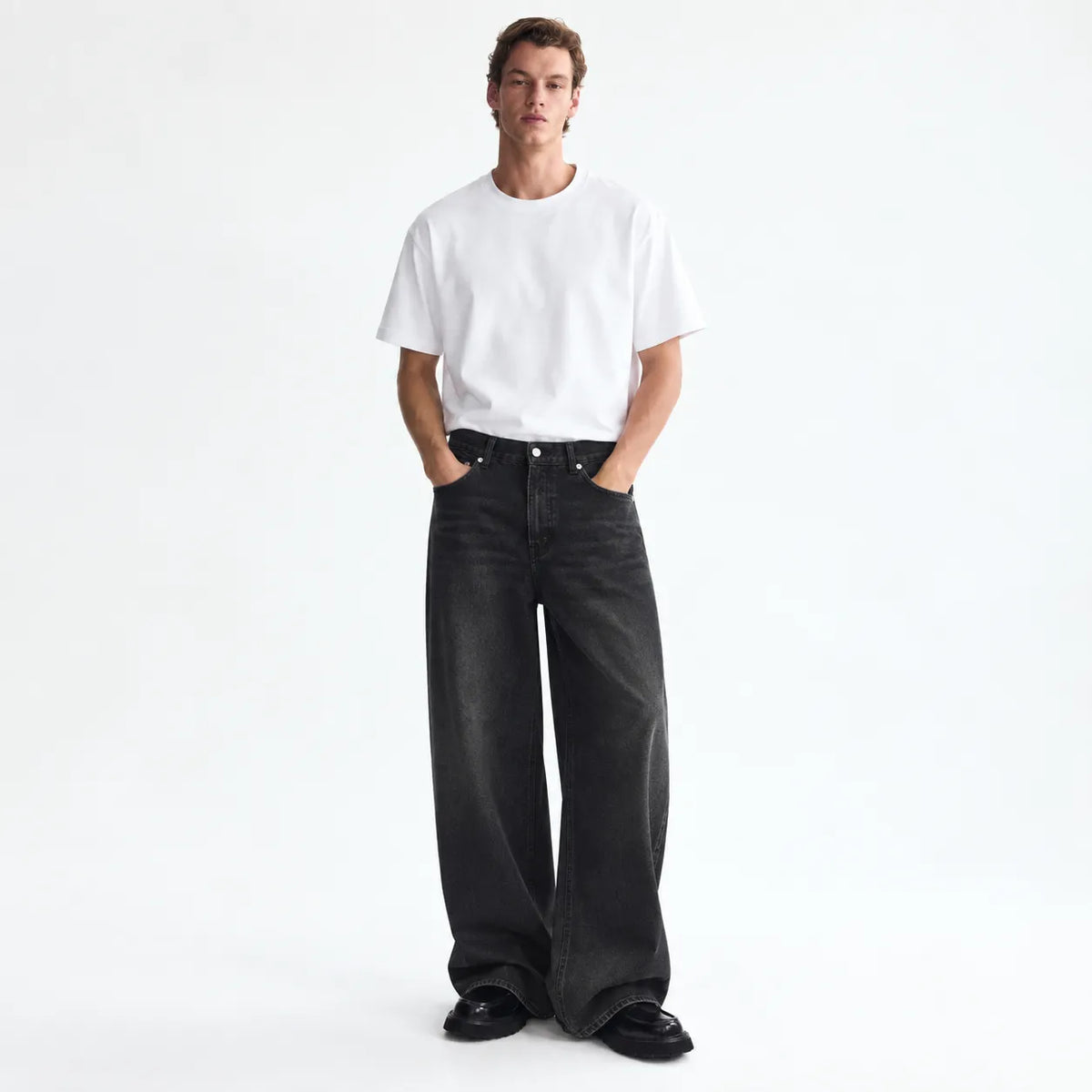 Black Straight Fit Jeans