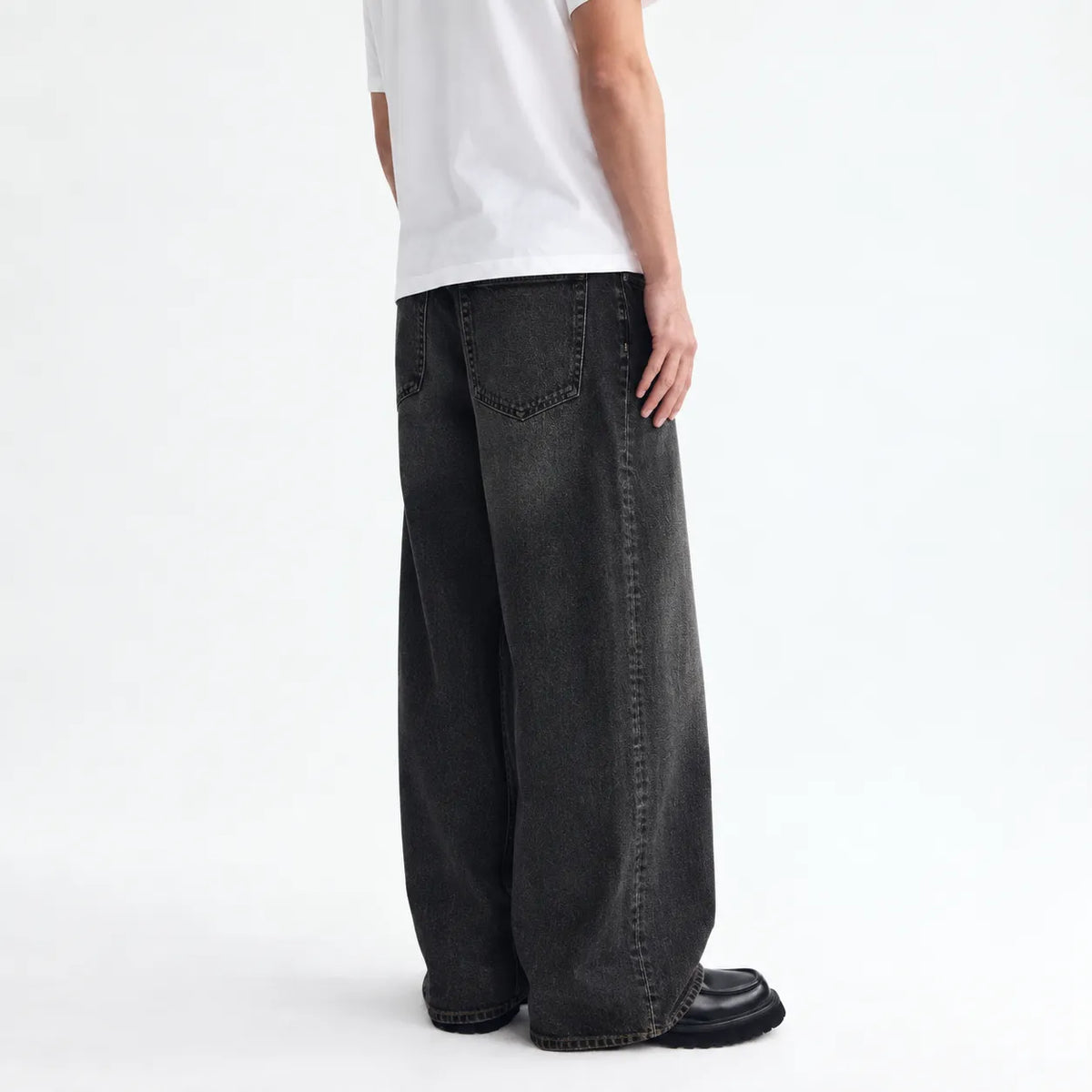 Black Straight Fit Jeans